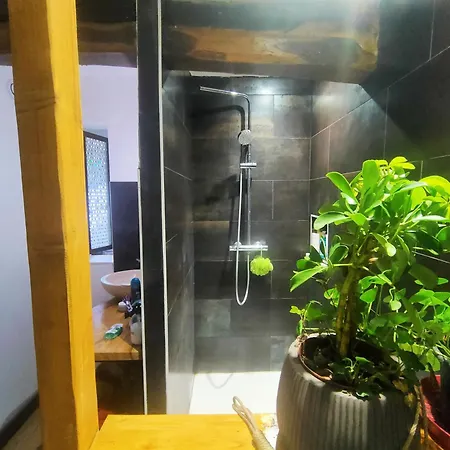 Maison De Et Randonnee Lez